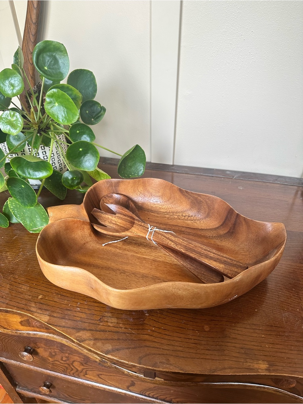 Large Leaf Hand Carved Wooden Serving Bowl with Servers